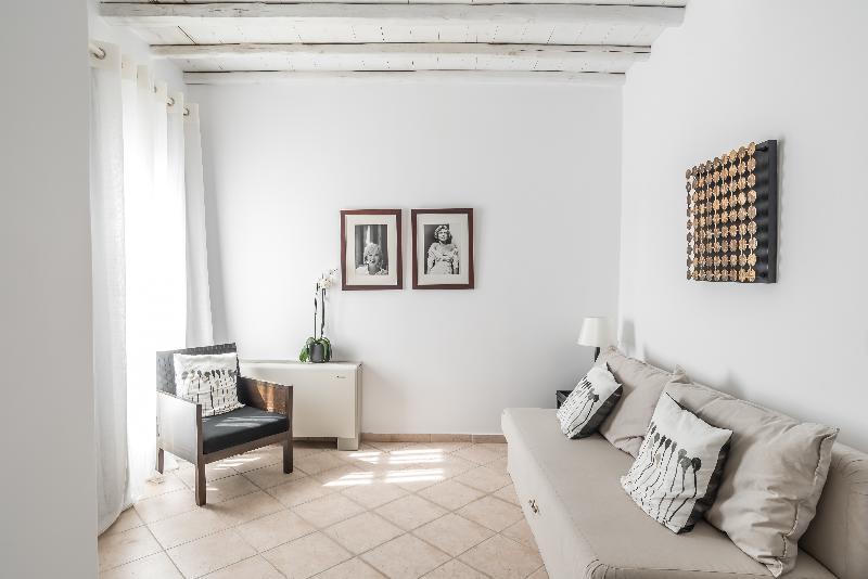 Capo Di Mykonos Resort Agios Ioannis Diakoftis 외부 사진